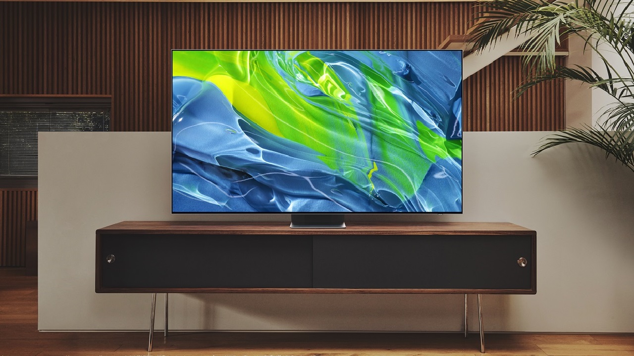 Samsung S95B QD-OLED TV Lifestyle