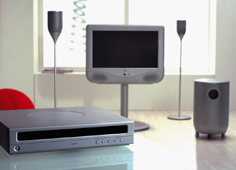 LOEWE Auro 8116 DT DVD vevőerősítő LOEWE Auro 8116 DT DVD vevőerősítő