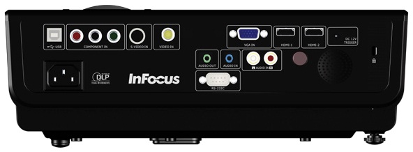 InFocus_SP8600_csatik.jpg