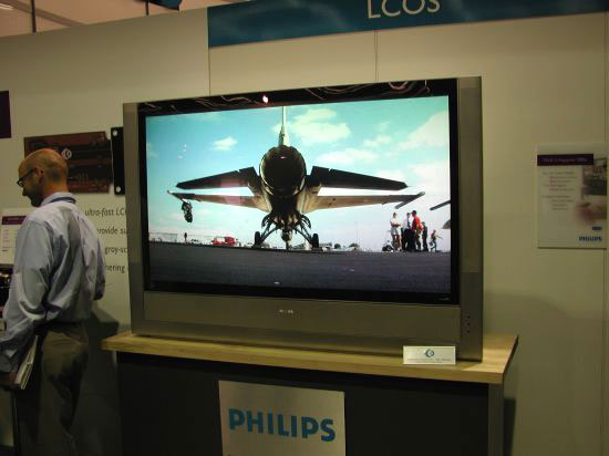 Philips Cineon LCOS TV kepalairas=A Philips Egyesült Államokban már forgalmazott 144 cm (55