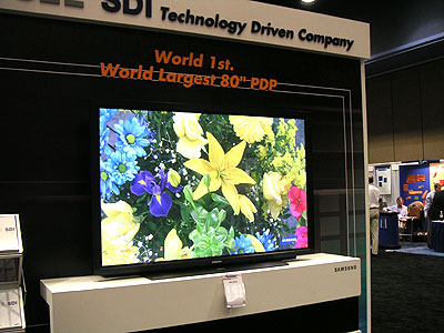 Samsung 203 centis PDP kepalairas=A világ első 203 cm képátlójú plazmaképernyője a Samsungtól
