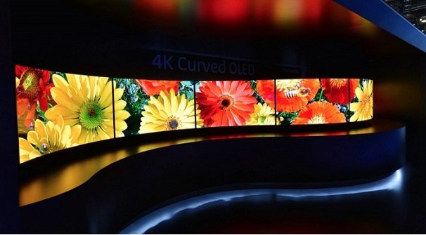 Panasonic_hajlitott_OLED_CES2014.jpg Panasonic_hajlitott_OLED_CES2014.jpg