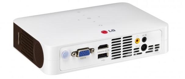LG_PW700_csatik.jpg LG_PW700_csatik.jpg