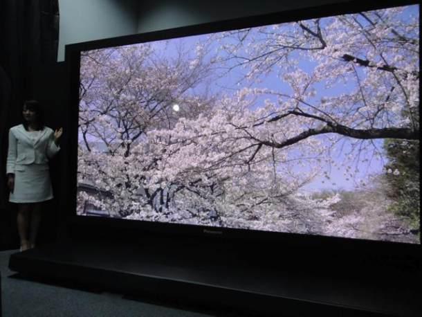 A Panasonic-NHK Super Hi-Vision plazma képernyője 2012-ből